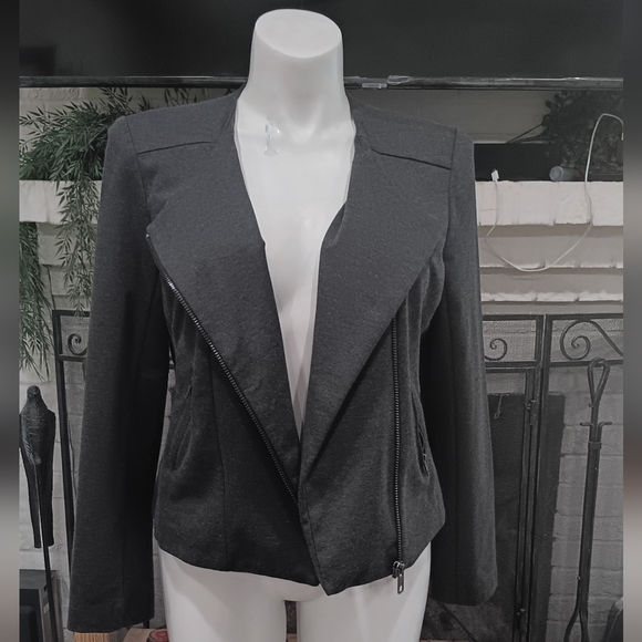 Catherine Malandrino Jackets & Blazers - Catherine Malandrino Gray Asymmetrical Zip Moto Jacket Size XL Runway Style Knit